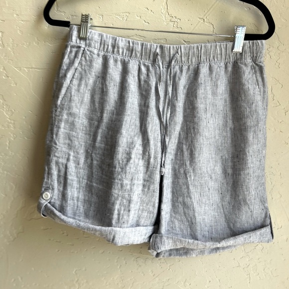J. Jill Pants - J. Jill 100% linen coastal beach roll tab shorts size xs. Classic summer stripe